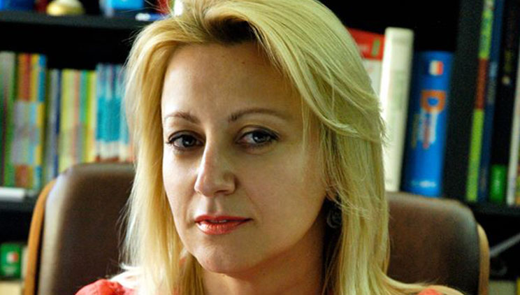 Irena Toçi, direttrice della casa editrice Toena