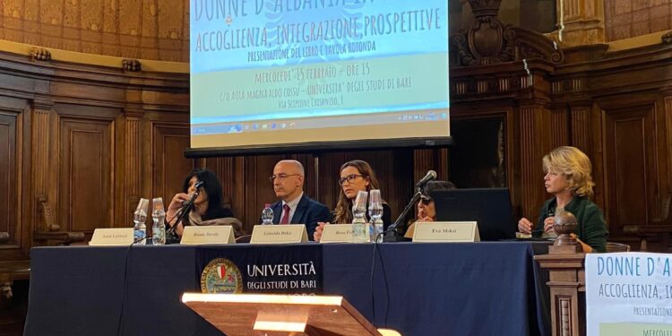 Presentazione Donne d'Albania in italia a Bari