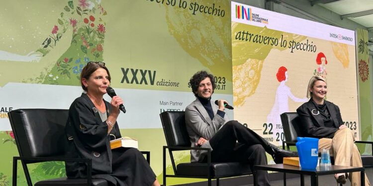 Ermal Meta Al Salone Del Libro 1