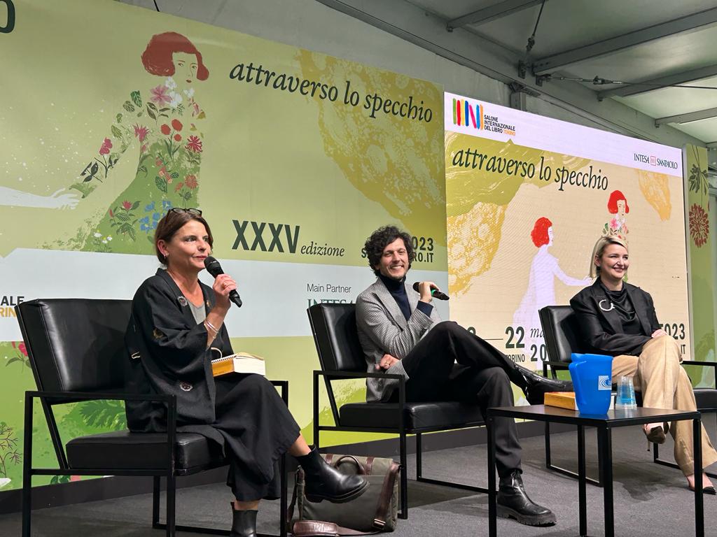 Ermal Meta Al Salone Del Libro 1