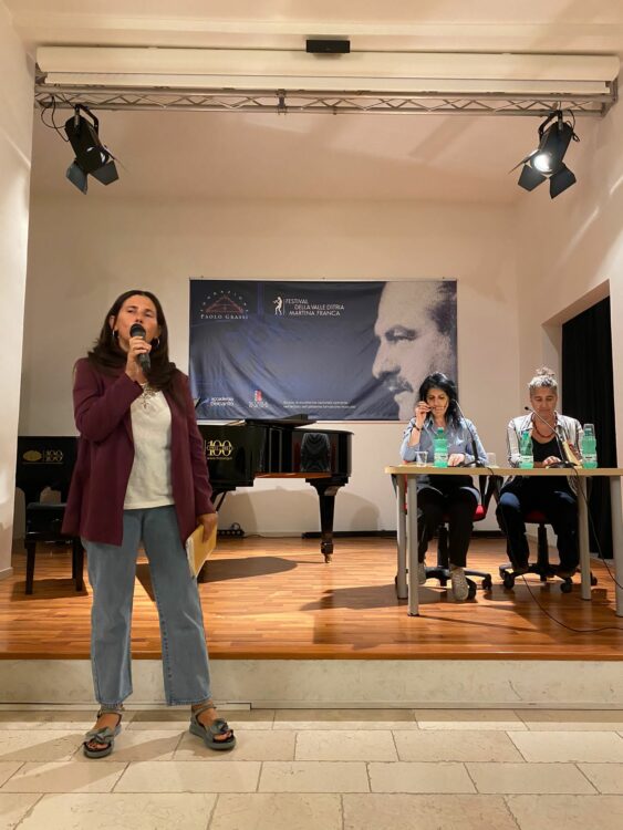 46b4261b A2ac 4561 8a4d B93dc6f2daa2